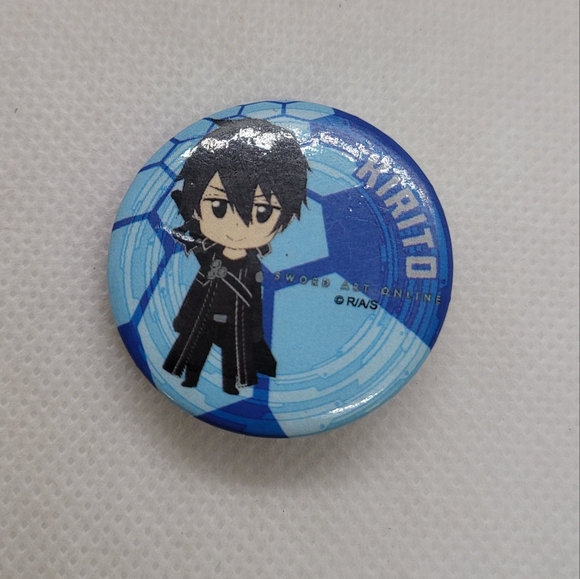 SWORD ART ONLINE Official Kirito Button Badge - Picture 1 of 6